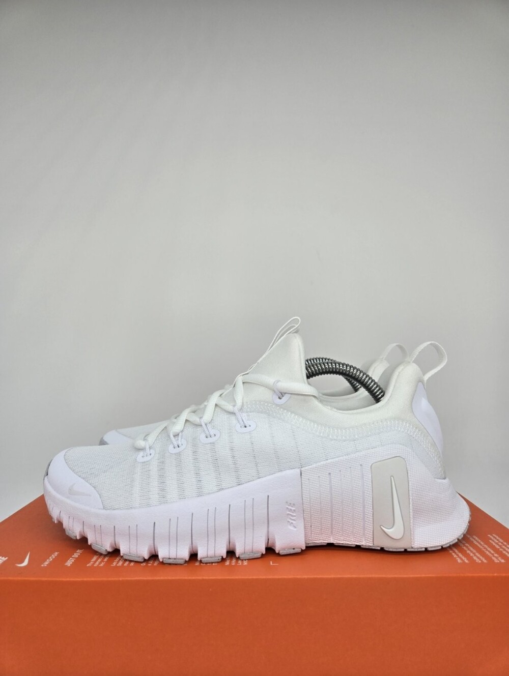 Nike Free Metcon 6 Platinum Tint Women's Workout Shoes Size 10